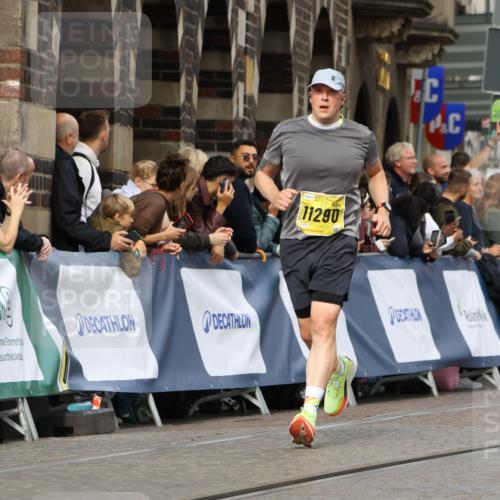 13.09.2026 - 21. swb-Marathon Bremen Strokosch-Dieckow http://msf.ph/oto/10349427 13.09.2026 10:54:13 Ziel 10174, 10255, 10579, 10684, 10685, 10708, 10822, 10905, 10947, 11010, 11206, 11489, 11596, 11950, 12075, 12244, 12331, 12356, 12405, 12435, 12492, 12515, 13531, 10067, 10359, 10503, 10577, 10631, 10749, 10837, 10884, 11099, 11118, 11476, 11593, 11843, 11989, 12265, 12328 meine-sportfotos.de