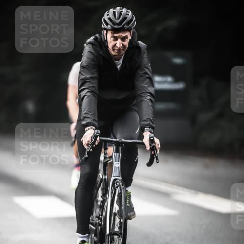13.09.2026 - Stadtparktriathlon H.Heesch http://msf.ph/oto/10349445 13.09.2026 11:01:08 Radfahren 601, 1797 meine-sportfotos.de
