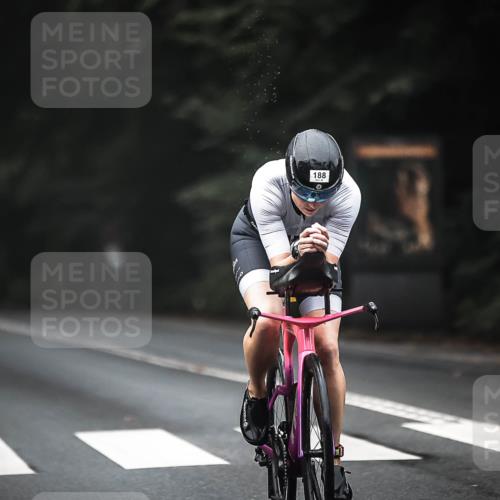 13.09.2026 - Stadtparktriathlon H.Heesch http://msf.ph/oto/10349496 13.09.2026 09:16:19 Radfahren 66, 68, 80, 100, 165, 176, 188, 195 meine-sportfotos.de