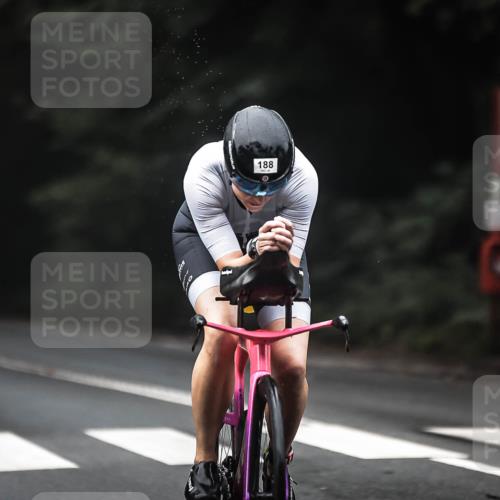 13.09.2026 - Stadtparktriathlon H.Heesch http://msf.ph/oto/10349503 13.09.2026 09:16:19 Radfahren 66, 68, 80, 100, 165, 176, 188, 195 meine-sportfotos.de