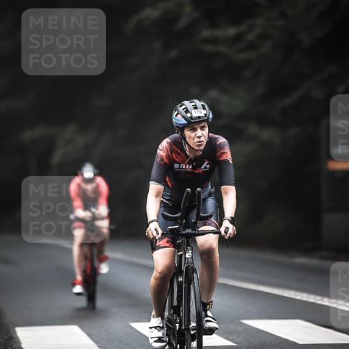 13.09.2026 - Stadtparktriathlon H.Heesch http://msf.ph/oto/10349513 13.09.2026 09:16:24 Radfahren 164, 165, 176, 188 meine-sportfotos.de