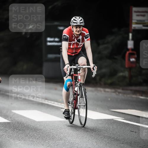 13.09.2026 - Stadtparktriathlon H.Heesch http://msf.ph/oto/10349574 13.09.2026 11:01:25 Radfahren 456, 472, 497, 542, 578, 676, 1798 meine-sportfotos.de