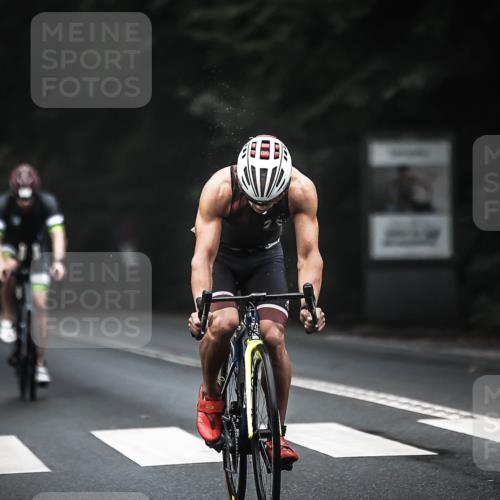13.09.2026 - Stadtparktriathlon H.Heesch http://msf.ph/oto/10349580 13.09.2026 09:16:32 Radfahren 60, 83, 127, 164, 190 meine-sportfotos.de
