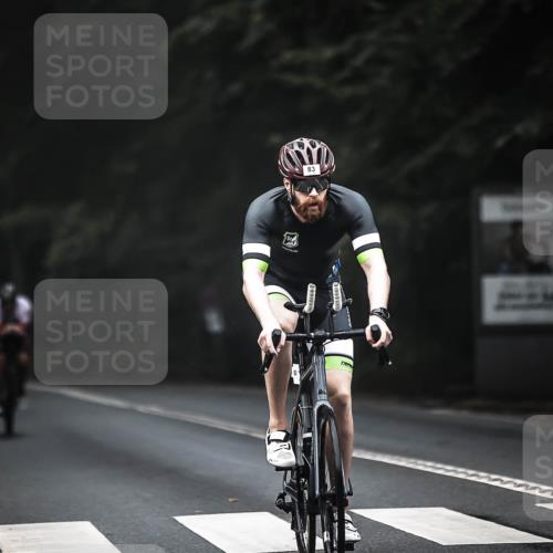 13.09.2026 - Stadtparktriathlon H.Heesch http://msf.ph/oto/10349608 13.09.2026 09:16:33 Radfahren 60, 83, 127, 164, 190 meine-sportfotos.de