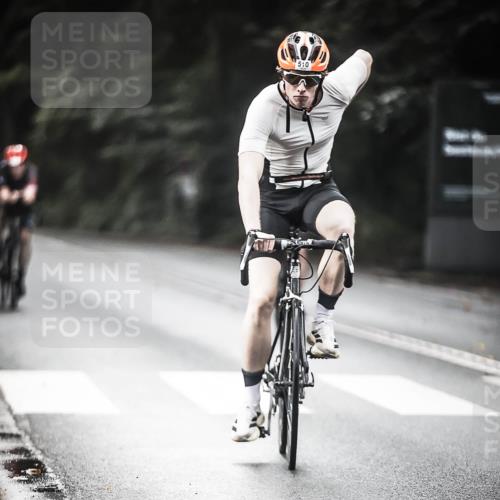 13.09.2026 - Stadtparktriathlon H.Heesch http://msf.ph/oto/10349674 13.09.2026 11:01:36 Radfahren 486, 487, 510, 592, 698, 703, 706 meine-sportfotos.de