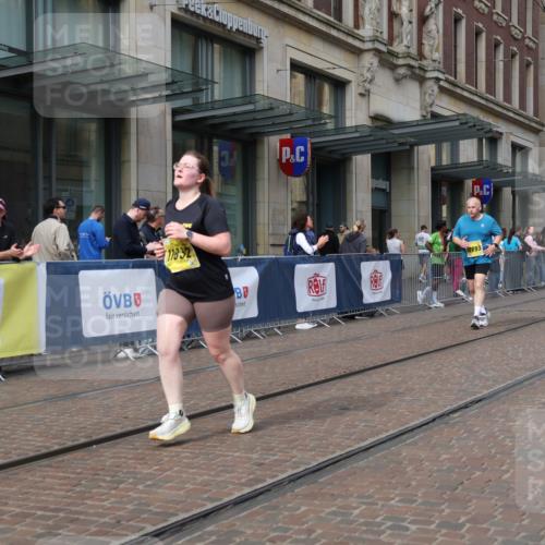 13.09.2026 - 21. swb-Marathon Bremen Strokosch-Dieckow http://msf.ph/oto/10349682 13.09.2026 11:12:46 Ziel 10483, 10804, 10893, 11048, 11357, 11606, 11627, 11671, 11832, 12050, 12060, 12393, 12418, 10354, 10483, 10743, 10874, 10875, 10909, 11090, 11657, 12234, 12423, 12497 meine-sportfotos.de