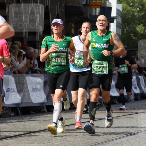 13.09.2026 - 21. swb-Marathon Bremen Strokosch-Dieckow http://msf.ph/oto/10349712 13.09.2026 13:32:54 Ziel 1437, 1687, 2292, 2293, 2611, 2992, 3354, 3429, 3878, 3895, 4263, 4323, 4380, 4862, 5281, 5398, 6518, 6583, 6593, 6718, 6760, 6781, 6900, 7016, 7173, 7466, 7758, 7990, 8344, 8957, 9040, 9151, 9175, 9719, 13208, 1532, 2440, 2818, 2959, 3167, 3404, 3710, 3773, 4194, 4408, 4659, 5090, 5191, 5395, 5410, 5706, 5749, 5981, 6941, 7756, 7788, 8061, 9269, 9292, 9406, 9745, 9829, 13019, 13028, 13039, 13092, 13093, 13146 meine-sportfotos.de