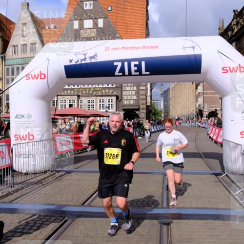 13.09.2026 - 21. swb-Marathon Bremen Tim E. http://msf.ph/oto/10349720 13.09.2026 11:23:44 Ziel 10754, 10925, 11266, 11663, 12340, 12440 meine-sportfotos.de
