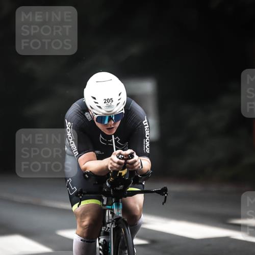 13.09.2026 - Stadtparktriathlon H.Heesch http://msf.ph/oto/10349755 13.09.2026 09:17:01 Radfahren 103, 174, 205 meine-sportfotos.de