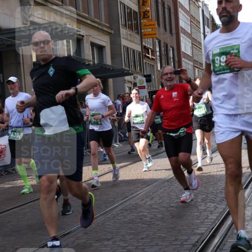 13.09.2026 - 21. swb-Marathon Bremen Strokosch-Dieckow http://msf.ph/oto/10349765 13.09.2026 13:31:27 Ziel 310, 578, 846, 1600, 3115, 3205, 3239, 3244, 3278, 3858, 3859, 3989, 4030, 4164, 4273, 4692, 4889, 4998, 5158, 5325, 5363, 5426, 5899, 6039, 6062, 6100, 6193, 6213, 6354, 6581, 6602, 7032, 7242, 7260, 7608, 7790, 7941, 7964, 8042, 8048, 8078, 8166, 8205, 8206, 8247, 8364, 8495, 8522, 8970, 9016, 9033, 9188, 9293, 9568, 9785, 9903, 9914, 13151, 13231, 217, 922, 1398, 1600, 1627, 2244, 2513, 2602, 2707, 3152, 3343, 3392, 3396, 3579, 3762, 3859, 4258, 4477 meine-sportfotos.de