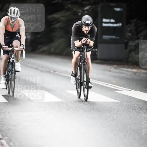 13.09.2026 - Stadtparktriathlon H.Heesch http://msf.ph/oto/10349777 13.09.2026 11:01:50 Radfahren 357, 468, 538, 700 meine-sportfotos.de