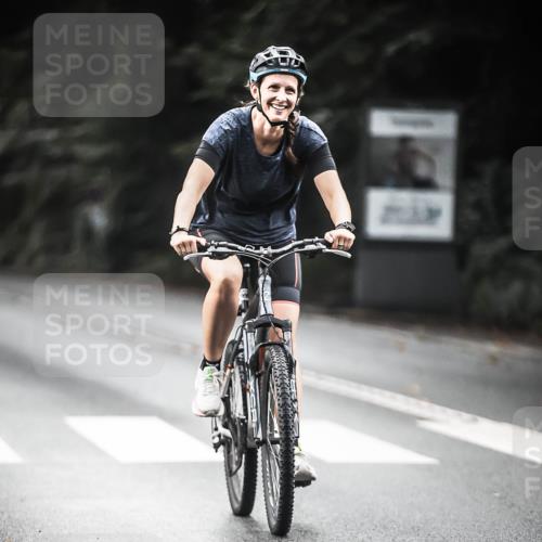 13.09.2026 - Stadtparktriathlon H.Heesch http://msf.ph/oto/10349809 13.09.2026 11:01:55 Radfahren 357, 494, 538, 657, 700 meine-sportfotos.de