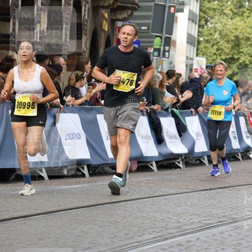 13.09.2026 - 21. swb-Marathon Bremen Strokosch-Dieckow http://msf.ph/oto/10349811 13.09.2026 10:54:21 Ziel 10255, 10579, 10708, 10822, 10947, 11010, 11206, 11290, 11329, 11765, 11998, 12075, 12244, 12356, 12435, 12515, 13531, 10067, 10146, 10410, 10631, 10765, 10884, 11039, 11389, 11593, 12038, 12265, 12328, 12467 meine-sportfotos.de