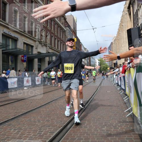 13.09.2026 - 21. swb-Marathon Bremen Strokosch-Dieckow http://msf.ph/oto/10349818 13.09.2026 11:12:50 Ziel 10804, 10893, 11048, 11357, 11606, 11627, 12050, 12060, 12393, 12418, 10354, 10483, 10743, 10874, 10875, 11090, 11657, 11671, 11832, 12234, 12423, 12497 meine-sportfotos.de