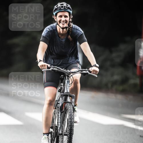 13.09.2026 - Stadtparktriathlon H.Heesch http://msf.ph/oto/10349822 13.09.2026 11:01:56 Radfahren 357, 494, 538, 657, 700 meine-sportfotos.de