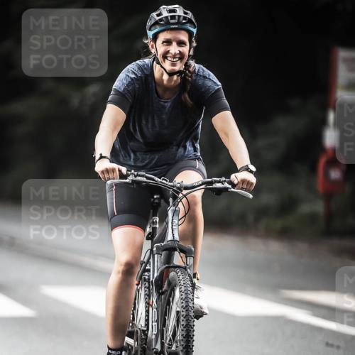 13.09.2026 - Stadtparktriathlon H.Heesch http://msf.ph/oto/10349827 13.09.2026 11:01:56 Radfahren 357, 494, 538, 657, 700 meine-sportfotos.de