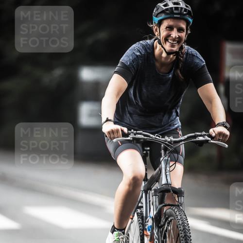 13.09.2026 - Stadtparktriathlon H.Heesch http://msf.ph/oto/10349834 13.09.2026 11:01:56 Radfahren 357, 494, 538, 657, 700 meine-sportfotos.de