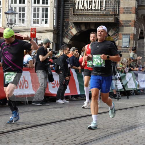 13.09.2026 - 21. swb-Marathon Bremen Strokosch-Dieckow http://msf.ph/oto/10349871 13.09.2026 13:29:13 Ziel 430, 565, 687, 722, 725, 936, 1014, 1274, 1688, 2223, 2276, 2378, 2851, 2891, 3348, 3419, 3444, 3665, 3938, 5225, 5267, 5531, 5691, 5865, 6099, 6817, 6937, 6955, 7134, 7263, 7527, 8984, 8985, 9562, 13174, 132, 303, 596, 651, 1083, 1365, 1387, 1545, 1823, 2301, 2867, 2957, 3258, 3721, 3796, 3846, 3912, 4541, 5599, 6030, 6103, 6499, 7013, 7631, 7649, 7860, 8007, 8009, 8066, 8099, 8277, 8338, 8675, 9249, 9889, 10128 meine-sportfotos.de