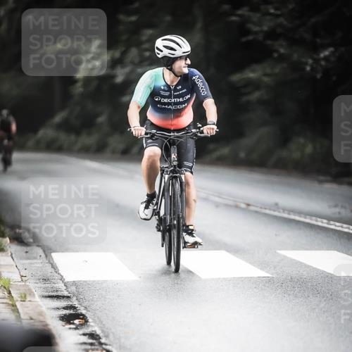 13.09.2026 - Stadtparktriathlon H.Heesch http://msf.ph/oto/10349931 13.09.2026 11:02:05 Radfahren 416, 524, 589, 657 meine-sportfotos.de