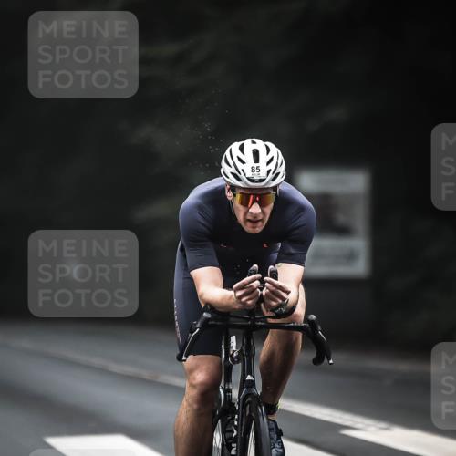 13.09.2026 - Stadtparktriathlon H.Heesch http://msf.ph/oto/10349938 13.09.2026 09:17:30 Radfahren 85, 107, 122, 140 meine-sportfotos.de