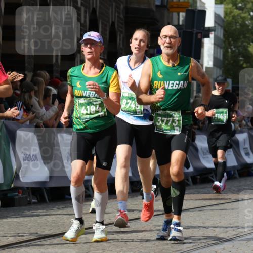13.09.2026 - 21. swb-Marathon Bremen Strokosch-Dieckow http://msf.ph/oto/10349953 13.09.2026 13:32:54 Ziel 1437, 1687, 2292, 2293, 2611, 2992, 3354, 3429, 3878, 3895, 4263, 4323, 4380, 4862, 5281, 5398, 6518, 6583, 6593, 6718, 6760, 6781, 6900, 7016, 7173, 7466, 7758, 7990, 8344, 8957, 9040, 9151, 9175, 9719, 13208, 1532, 2440, 2818, 2959, 3167, 3404, 3710, 3773, 4194, 4408, 4659, 5090, 5191, 5395, 5410, 5706, 5749, 5981, 6941, 7756, 7788, 8061, 9269, 9292, 9406, 9745, 9829, 13019, 13028, 13039, 13092, 13093, 13146 meine-sportfotos.de