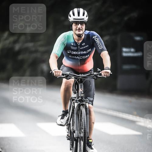 13.09.2026 - Stadtparktriathlon H.Heesch http://msf.ph/oto/10349960 13.09.2026 11:02:06 Radfahren 416, 524, 589, 657 meine-sportfotos.de
