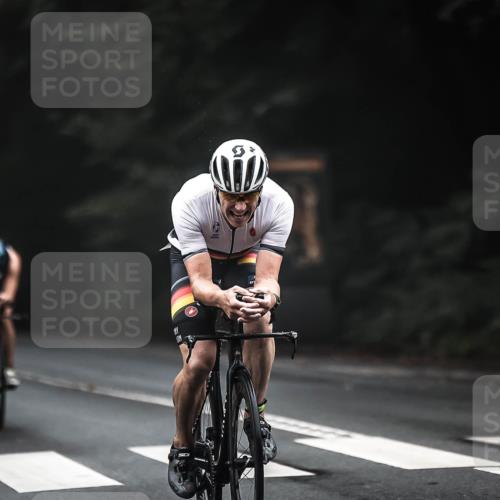 13.09.2026 - Stadtparktriathlon H.Heesch http://msf.ph/oto/10350020 13.09.2026 09:17:45 Radfahren 12, 74, 98, 152, 159, 191, 206 meine-sportfotos.de