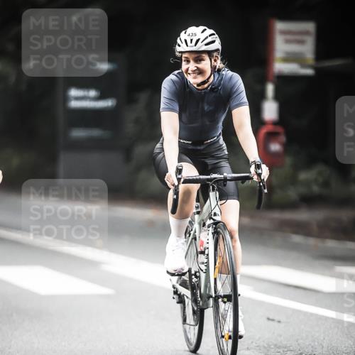 13.09.2026 - Stadtparktriathlon H.Heesch http://msf.ph/oto/10350108 13.09.2026 11:02:34 Radfahren 435, 531, 557, 572, 596, 618, 671 meine-sportfotos.de