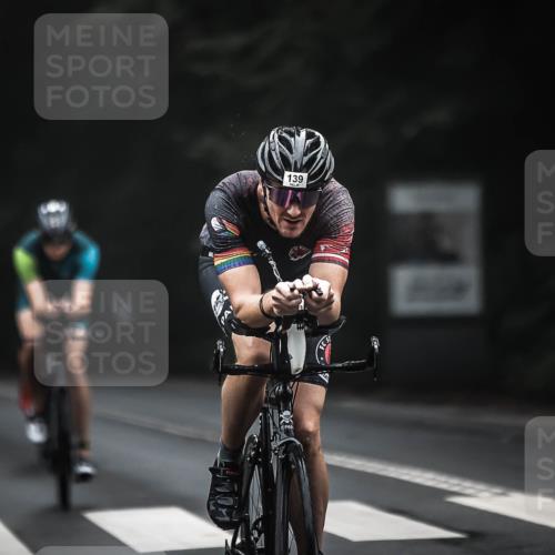 13.09.2026 - Stadtparktriathlon H.Heesch http://msf.ph/oto/10350118 13.09.2026 09:17:58 Radfahren 26, 62, 72, 139, 199 meine-sportfotos.de