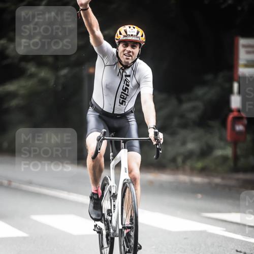 13.09.2026 - Stadtparktriathlon H.Heesch http://msf.ph/oto/10350134 13.09.2026 11:02:36 Radfahren 435, 531, 557, 572, 618, 671 meine-sportfotos.de