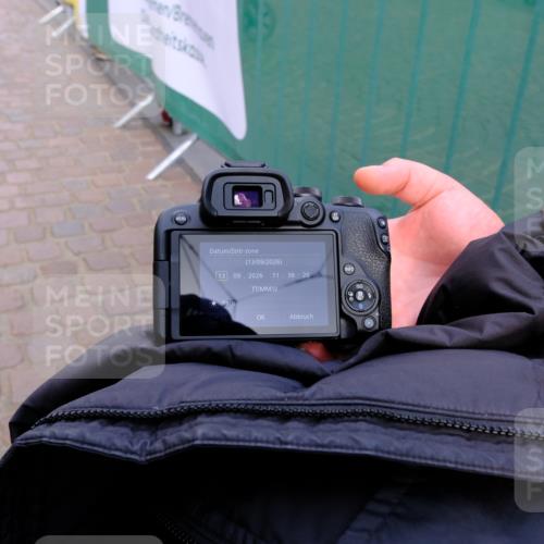 13.09.2026 - 21. swb-Marathon Bremen Tim E. http://msf.ph/oto/10350139 13.09.2026 11:38:39 Ziel  meine-sportfotos.de