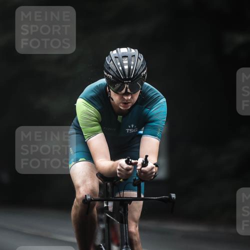 13.09.2026 - Stadtparktriathlon H.Heesch http://msf.ph/oto/10350145 13.09.2026 09:18:00 Radfahren 26, 72, 139, 199 meine-sportfotos.de