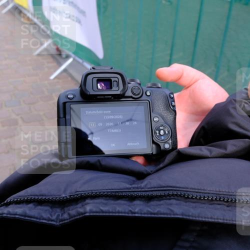 13.09.2026 - 21. swb-Marathon Bremen Tim E. http://msf.ph/oto/10350147 13.09.2026 11:38:45 Ziel  meine-sportfotos.de