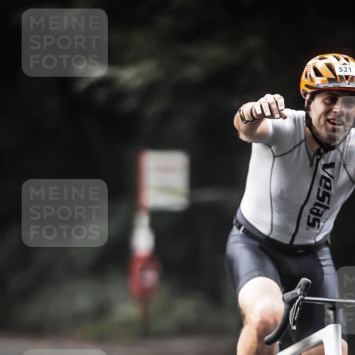 13.09.2026 - Stadtparktriathlon H.Heesch http://msf.ph/oto/10350152 13.09.2026 11:02:37 Radfahren 435, 531, 557, 572, 618, 671 meine-sportfotos.de