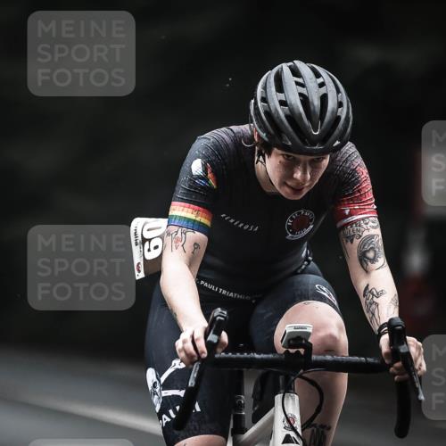 13.09.2026 - Stadtparktriathlon H.Heesch http://msf.ph/oto/10350170 13.09.2026 09:18:07 Radfahren 145, 209 meine-sportfotos.de