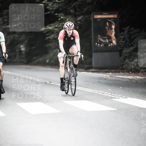 13.09.2026 - Stadtparktriathlon H.Heesch http://msf.ph/oto/10350172 13.09.2026 11:02:39 Radfahren 371, 403, 435, 531, 557, 572, 618, 671, 672 meine-sportfotos.de