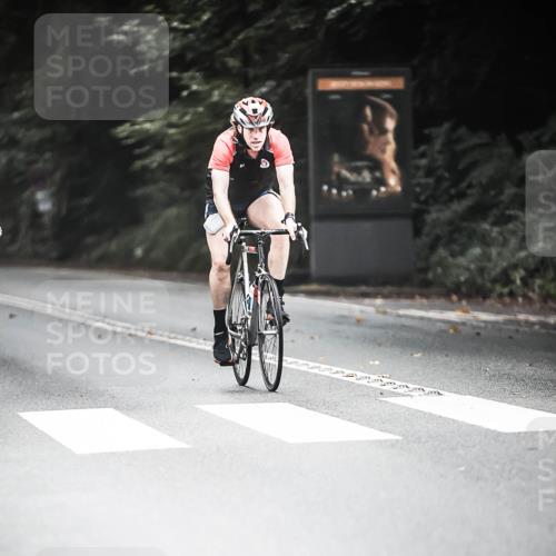 13.09.2026 - Stadtparktriathlon H.Heesch http://msf.ph/oto/10350177 13.09.2026 11:02:39 Radfahren 371, 403, 435, 531, 557, 572, 618, 671, 672 meine-sportfotos.de