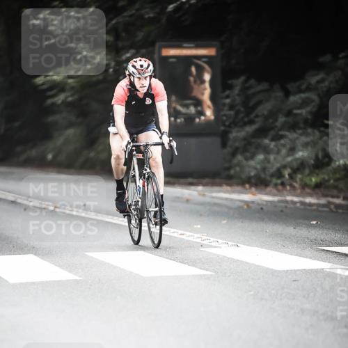 13.09.2026 - Stadtparktriathlon H.Heesch http://msf.ph/oto/10350181 13.09.2026 11:02:39 Radfahren 371, 403, 435, 531, 557, 572, 618, 671, 672 meine-sportfotos.de