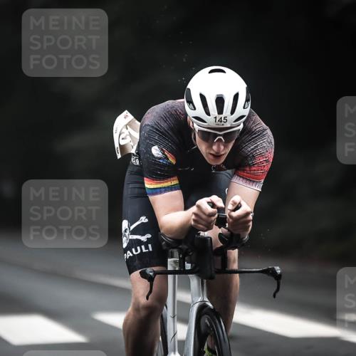 13.09.2026 - Stadtparktriathlon H.Heesch http://msf.ph/oto/10350182 13.09.2026 09:18:11 Radfahren 145, 209 meine-sportfotos.de