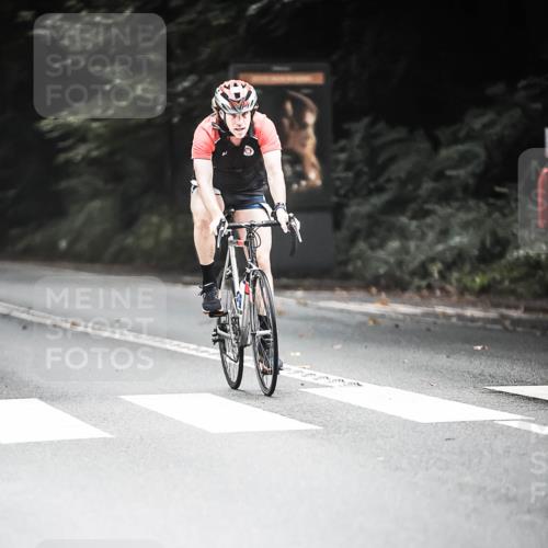 13.09.2026 - Stadtparktriathlon H.Heesch http://msf.ph/oto/10350185 13.09.2026 11:02:39 Radfahren 371, 403, 435, 531, 557, 572, 618, 671, 672 meine-sportfotos.de