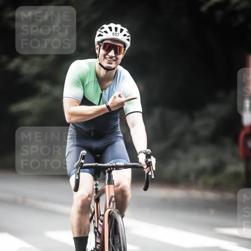 13.09.2026 - Stadtparktriathlon H.Heesch http://msf.ph/oto/10350201 13.09.2026 11:02:40 Radfahren 371, 403, 435, 513, 531, 557, 572, 618, 637, 671, 672 meine-sportfotos.de