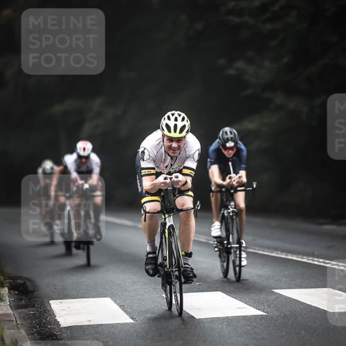 13.09.2026 - Stadtparktriathlon H.Heesch http://msf.ph/oto/10350234 13.09.2026 09:18:28 Radfahren 11, 44, 45, 91, 134, 148, 200 meine-sportfotos.de