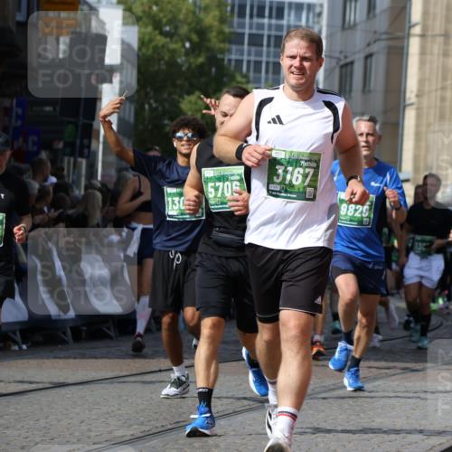 13.09.2026 - 21. swb-Marathon Bremen Strokosch-Dieckow http://msf.ph/oto/10350246 13.09.2026 13:32:56 Ziel 1437, 1687, 2292, 2293, 2611, 2992, 3354, 3429, 3878, 3895, 4263, 4323, 4380, 4862, 5281, 5398, 5581, 5657, 6518, 6583, 6593, 6718, 6760, 7016, 7173, 7466, 7758, 7990, 8344, 8367, 8957, 9040, 9175, 13208, 1532, 2393, 2440, 2818, 2959, 3167, 3404, 3710, 3773, 4194, 4408, 4659, 5191, 5324, 5395, 5410, 5706, 5749, 5981, 6941, 7756, 7788, 7830, 8061, 9269, 9292, 9745, 9829, 13019, 13028, 13039, 13092, 13093, 13101, 13146 meine-sportfotos.de