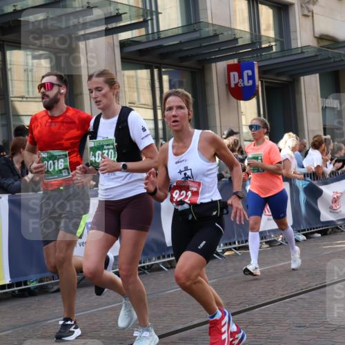13.09.2026 - 21. swb-Marathon Bremen Strokosch-Dieckow http://msf.ph/oto/10350250 13.09.2026 13:31:38 Ziel 578, 846, 2310, 2934, 3115, 3205, 3239, 3244, 3278, 3946, 3989, 4030, 4797, 4979, 4998, 5158, 5325, 5363, 5899, 6100, 6116, 6193, 6213, 6354, 6602, 7242, 7260, 7526, 7790, 7964, 8048, 8078, 8166, 8206, 8247, 8610, 8970, 9016, 9033, 9188, 9568, 9640, 9785, 9914, 13151, 13231, 310, 922, 1600, 1627, 2602, 2707, 3152, 3343, 3392, 3579, 3858, 3859, 4164, 4258, 4273, 4477, 4692, 4889, 5426, 6039, 6062, 6100, 6193, 6581, 6602, 7032, 7608, 7941, 8042, 8205 meine-sportfotos.de