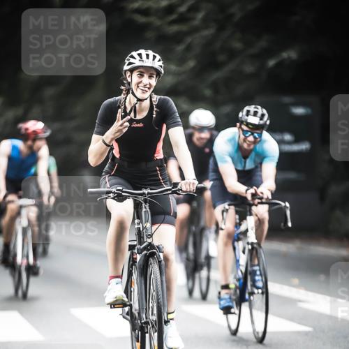 13.09.2026 - Stadtparktriathlon H.Heesch http://msf.ph/oto/10350255 13.09.2026 11:02:45 Radfahren 371, 403, 473, 513, 520, 546, 557, 572, 637, 672 meine-sportfotos.de