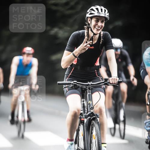 13.09.2026 - Stadtparktriathlon H.Heesch http://msf.ph/oto/10350270 13.09.2026 11:02:45 Radfahren 371, 403, 473, 513, 520, 546, 557, 572, 637, 672 meine-sportfotos.de