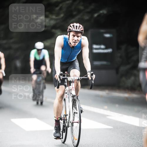 13.09.2026 - Stadtparktriathlon H.Heesch http://msf.ph/oto/10350282 13.09.2026 11:02:46 Radfahren 371, 403, 473, 513, 520, 546, 557, 572, 637, 672 meine-sportfotos.de
