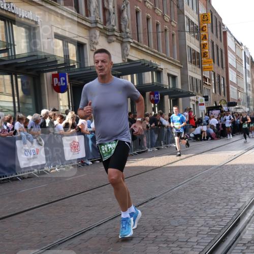 13.09.2026 - 21. swb-Marathon Bremen Strokosch-Dieckow http://msf.ph/oto/10350290 13.09.2026 13:31:40 Ziel 578, 846, 2310, 2934, 3205, 3244, 3278, 3946, 3989, 4030, 4566, 4797, 4979, 4998, 5158, 5325, 5363, 5899, 6116, 6213, 6354, 7242, 7260, 7526, 7790, 7818, 7964, 8048, 8078, 8247, 8610, 8970, 9016, 9033, 9188, 9640, 9785, 9914, 13151, 13231, 310, 922, 1600, 1627, 2602, 2707, 3115, 3152, 3239, 3343, 3392, 3579, 3858, 3859, 4164, 4258, 4273, 4692, 4889, 5426, 6039, 6062, 6100, 6193, 6213, 6581, 6602, 7032, 7260, 7608, 7941, 8042, 8205 meine-sportfotos.de