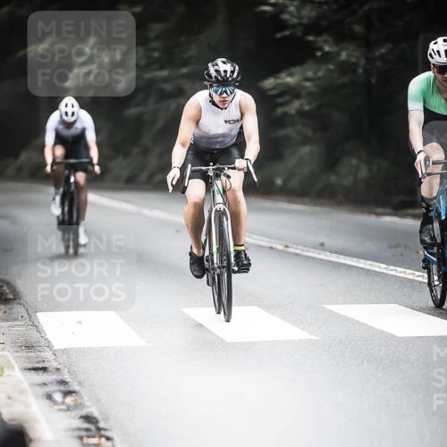 13.09.2026 - Stadtparktriathlon H.Heesch http://msf.ph/oto/10350291 13.09.2026 11:02:47 Radfahren 371, 403, 473, 513, 520, 546, 637, 672 meine-sportfotos.de