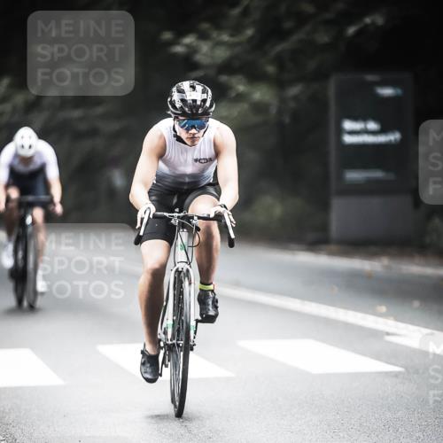13.09.2026 - Stadtparktriathlon H.Heesch http://msf.ph/oto/10350316 13.09.2026 11:02:48 Radfahren 371, 403, 473, 513, 520, 546, 637, 672 meine-sportfotos.de